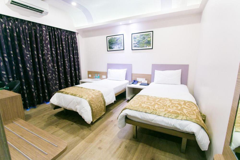 Seasons Hotel Mira-Bhayandar Eksteriør billede